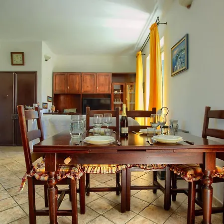 Apartment Fronte Ciclabile Con Posto Per Auto E Biciclette